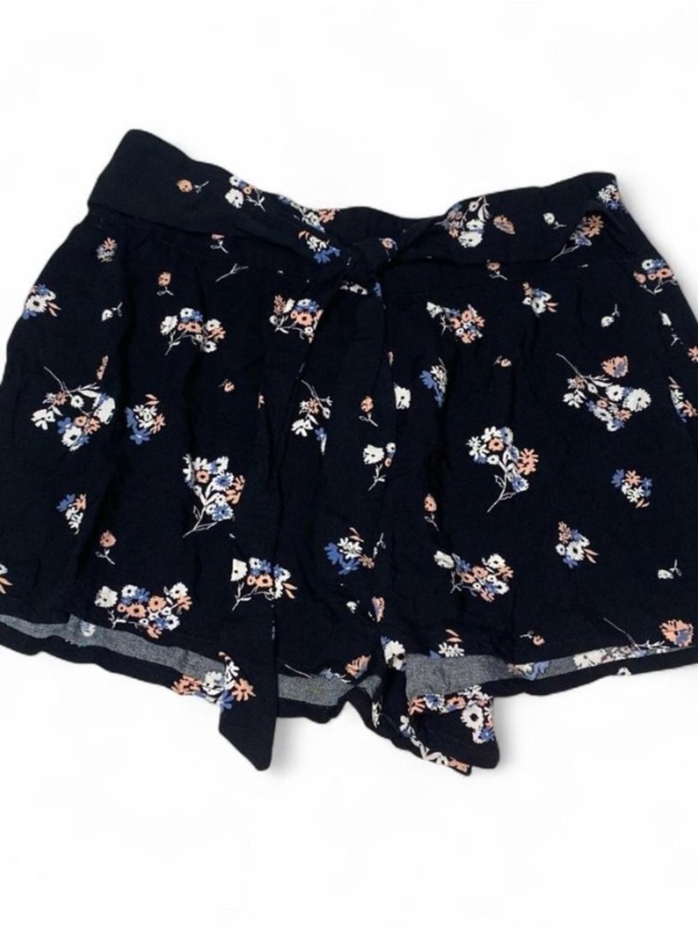 Maurice’s Black Floral Tie Waist Paperbag Shorts Size 9/10 Short